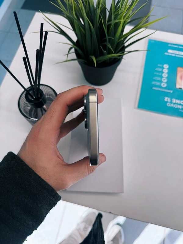 iPhone 15 Pro Max 256gb - Titanium Natural