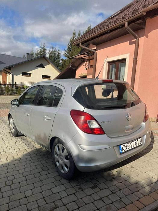 Opel corsa 2011 1.2