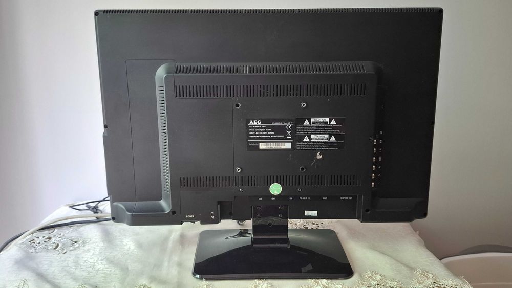 Telewizor  AEG  22 cale