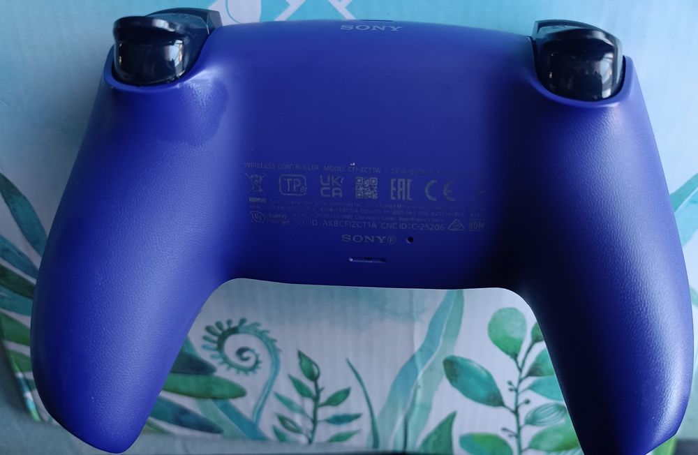 Dualsense joypad PS5 Galactic Purple sprawny