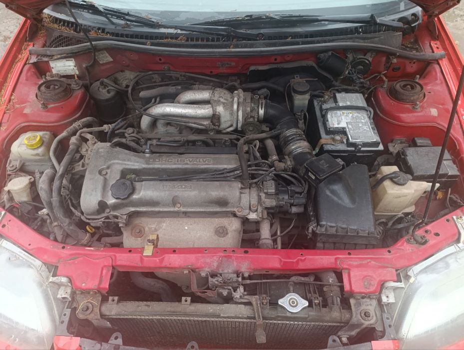 Mazda 323 coupe 1995