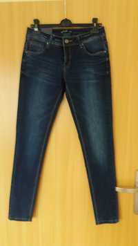spodnie jeansowe dżinsy damskie S*D nowe z metką 34