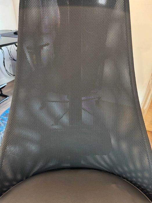 Fotel biurowy IKEA JÄRVFJÄLLET - skóra, glose czarny