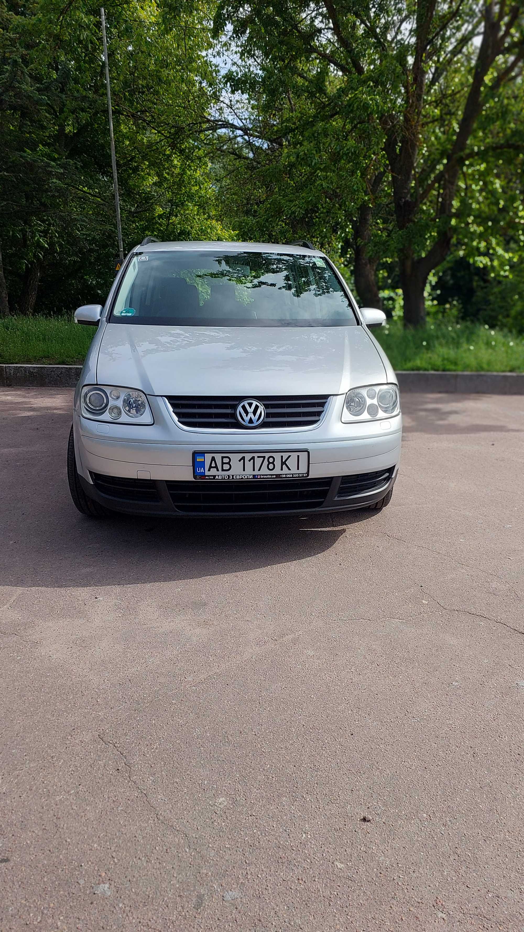 Volkswagen TOURAN 2.0 TDI 2006р автомат DSG6