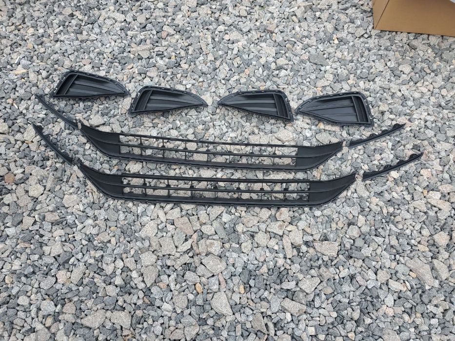 Телевизор передняя панель панель радиаторов Passat b7 b8 b9 USA