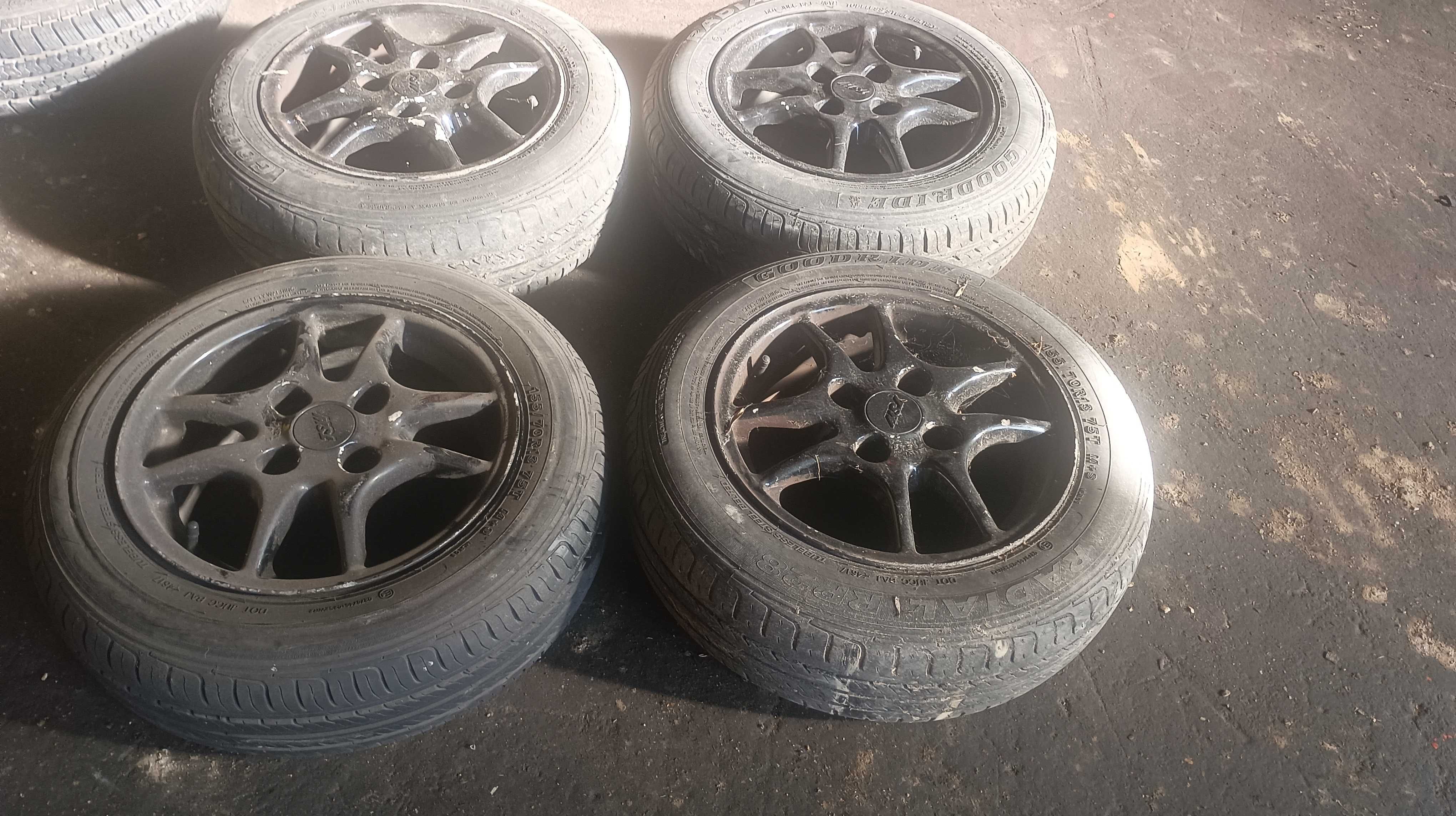 REF0010A 4 pneus com Jantes 155/70R13 75  , Dunlop 155SR13