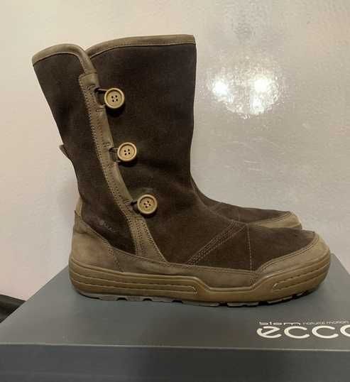 Продаю женские полусапожки зимние замшевые  Ecco, 41размер.