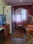 Здам кімнату — вул. Металургів, 5 (2-й поверх)