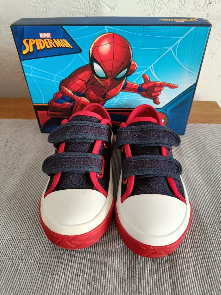 Tenisówki rozmiar 29 z CCC Spiderman