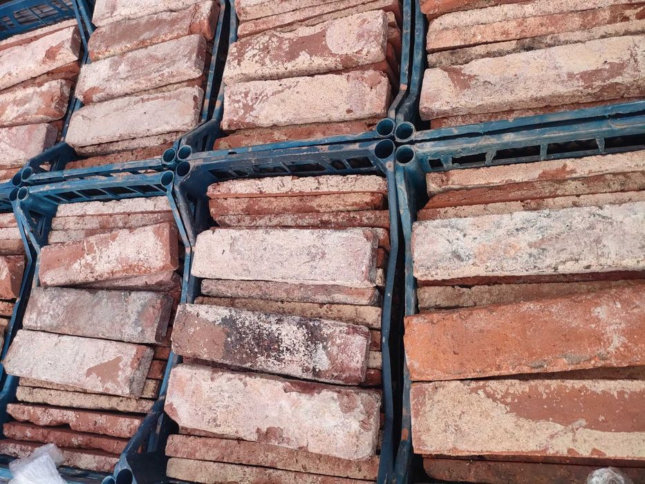 Płytki z starej rozbiórkowej cegły,płytki ceglane,płytki z cegły lico