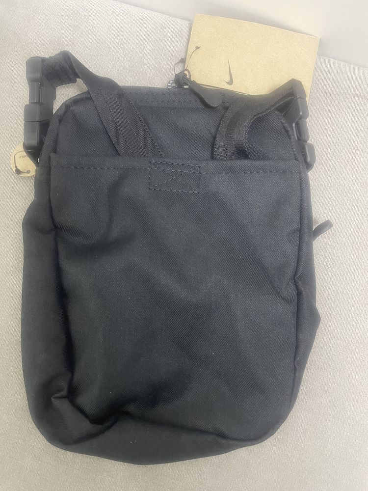 Сумка  Nike  Tech Fleece DN2557-010 Оригінал