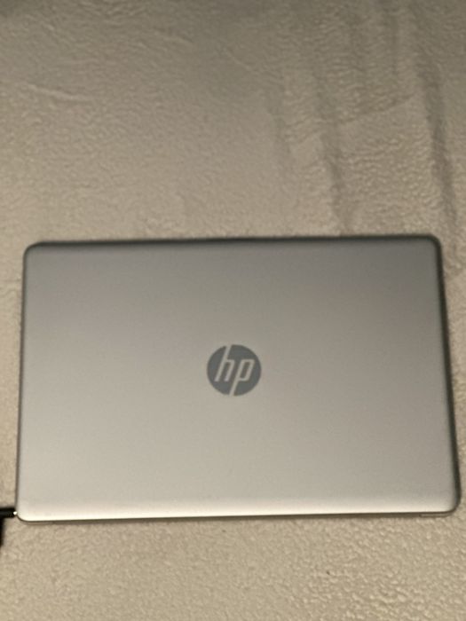 Laptop hp stan perfekcyjny