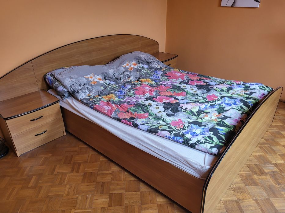 Komplet mebli do sypialni