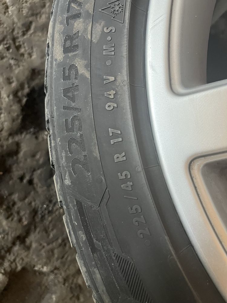 Продам диски с резиной r17