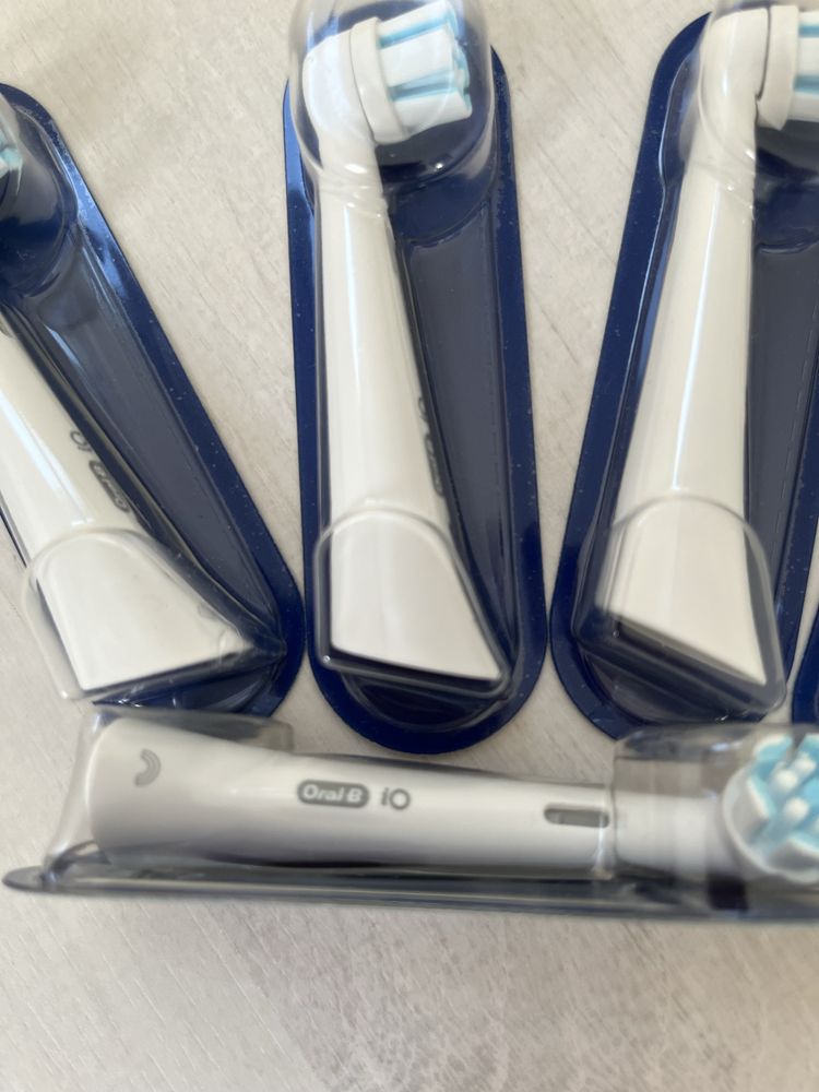 5 końcówek do Oral B IO. Oryginał.