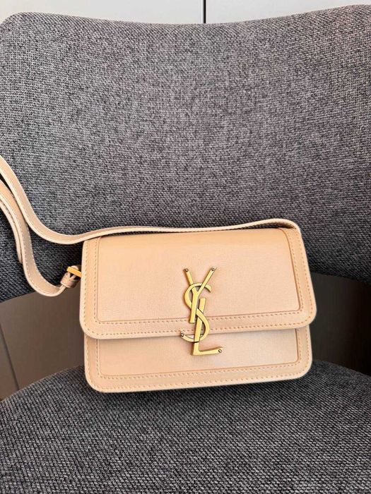 Шкіряна сумочка Yves Saint Laurent