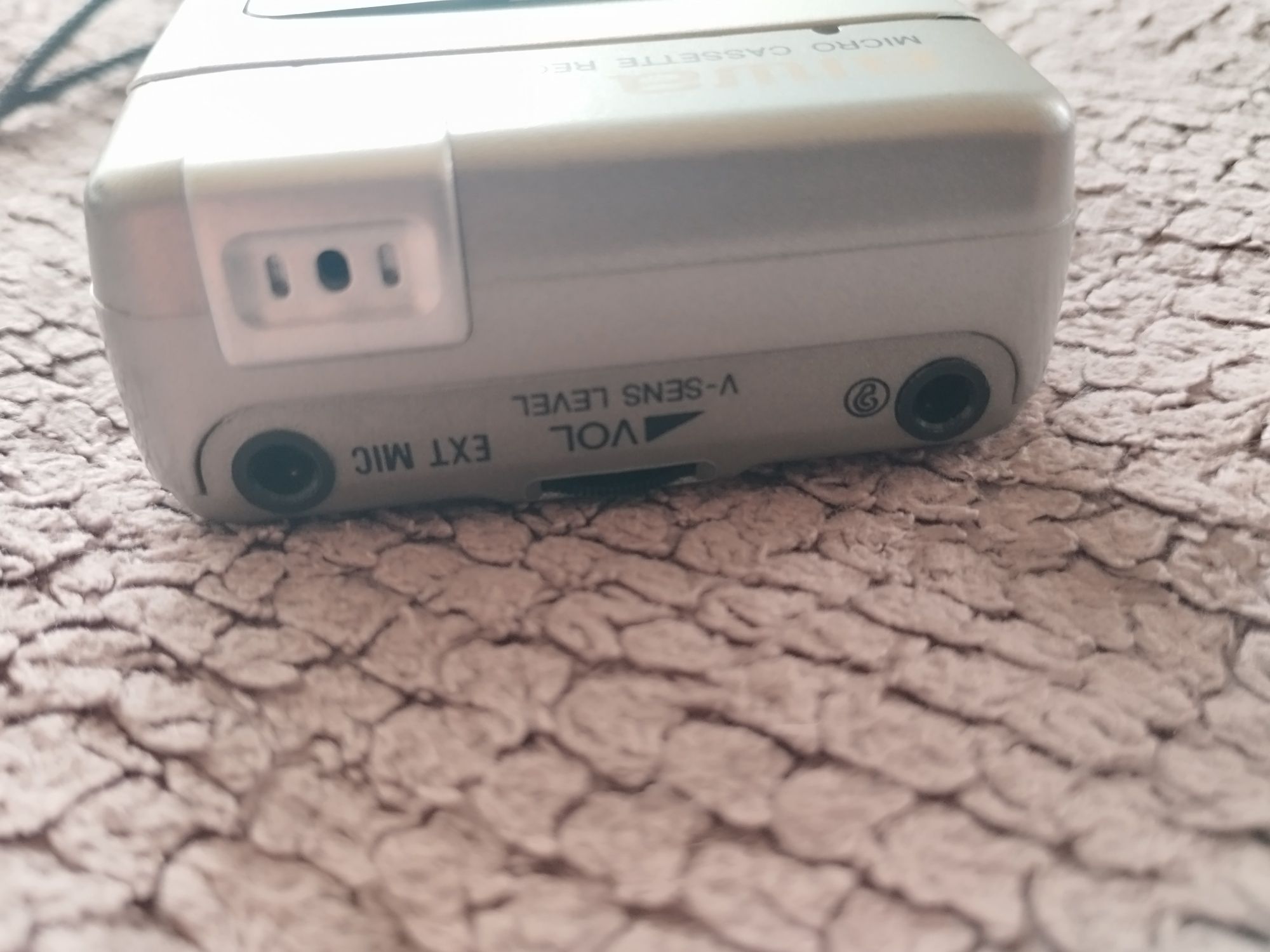 Dyktafon walkmen Aiwa Tp-M720