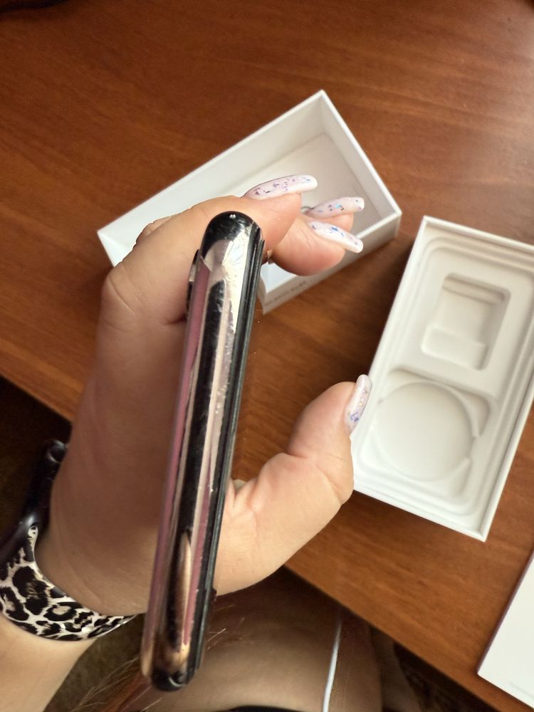 Iphone X на 256 гб