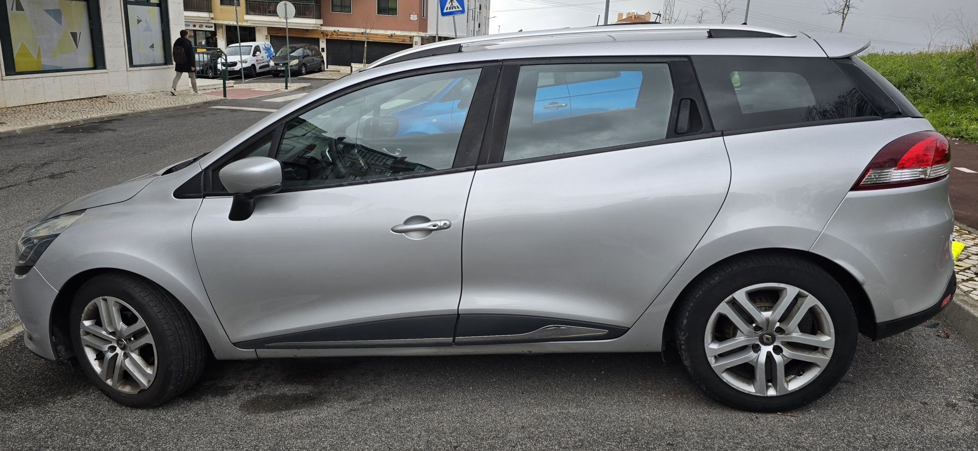 Vendo Renault clio