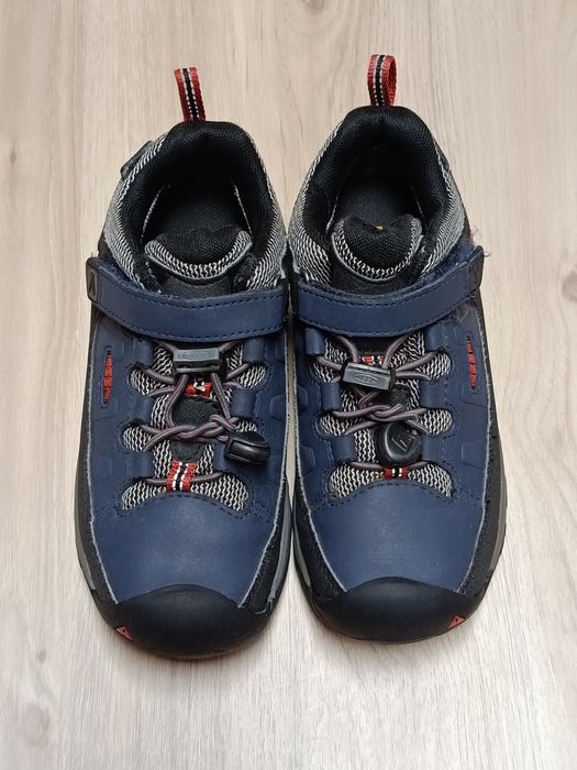 Sapatilhas caminhada Keen