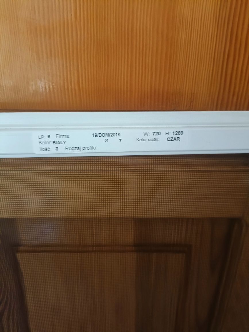 Moskitiera biała