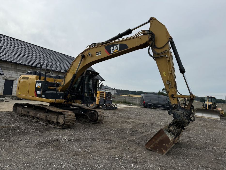 Wynajme koparke cat 320