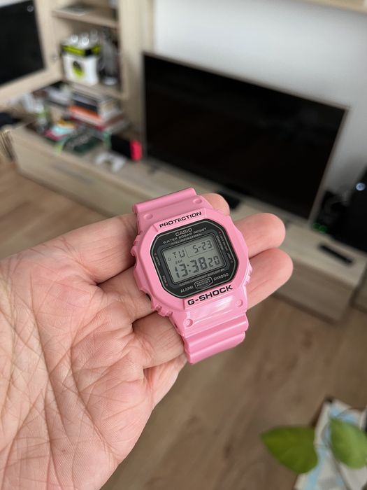 Zegarek Casio DW-5600MS różowy