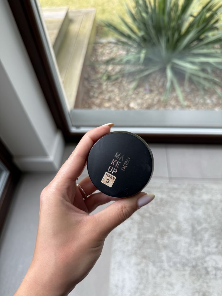 Sypki puder Make Up Factory Mineral Powder Foundation 3