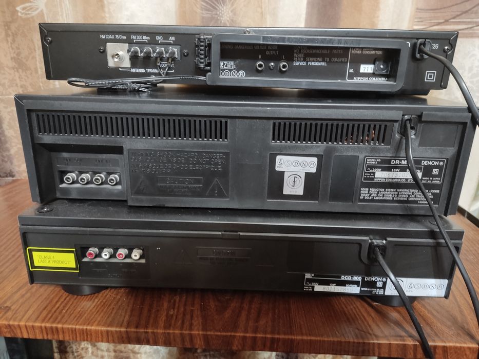 Продам CD проигрыватель DCD-800 и тюнер TU-450
