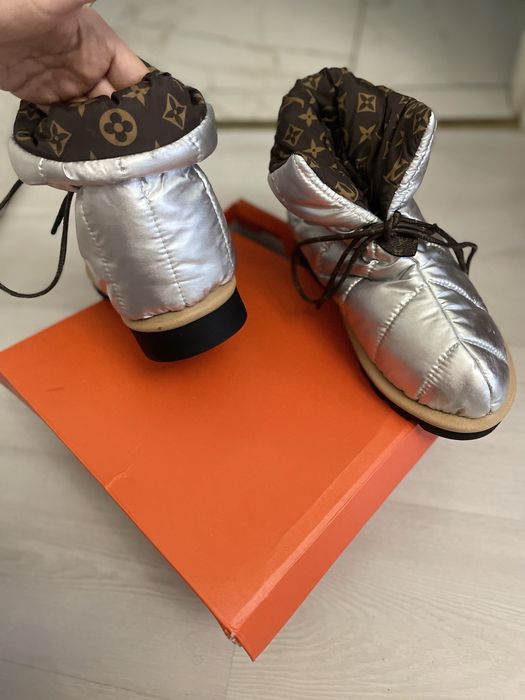 Дутіки сапоги уггі Louis vuitton срібло