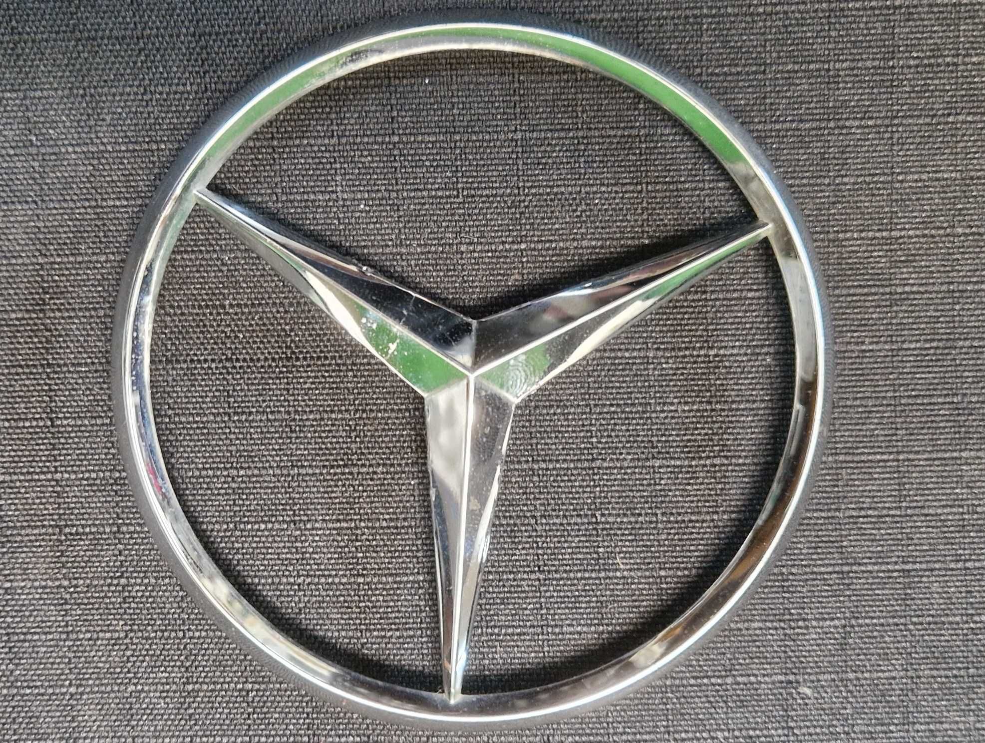 Emblemat znaczek gwiazda tył KLAPY Mercedes W211