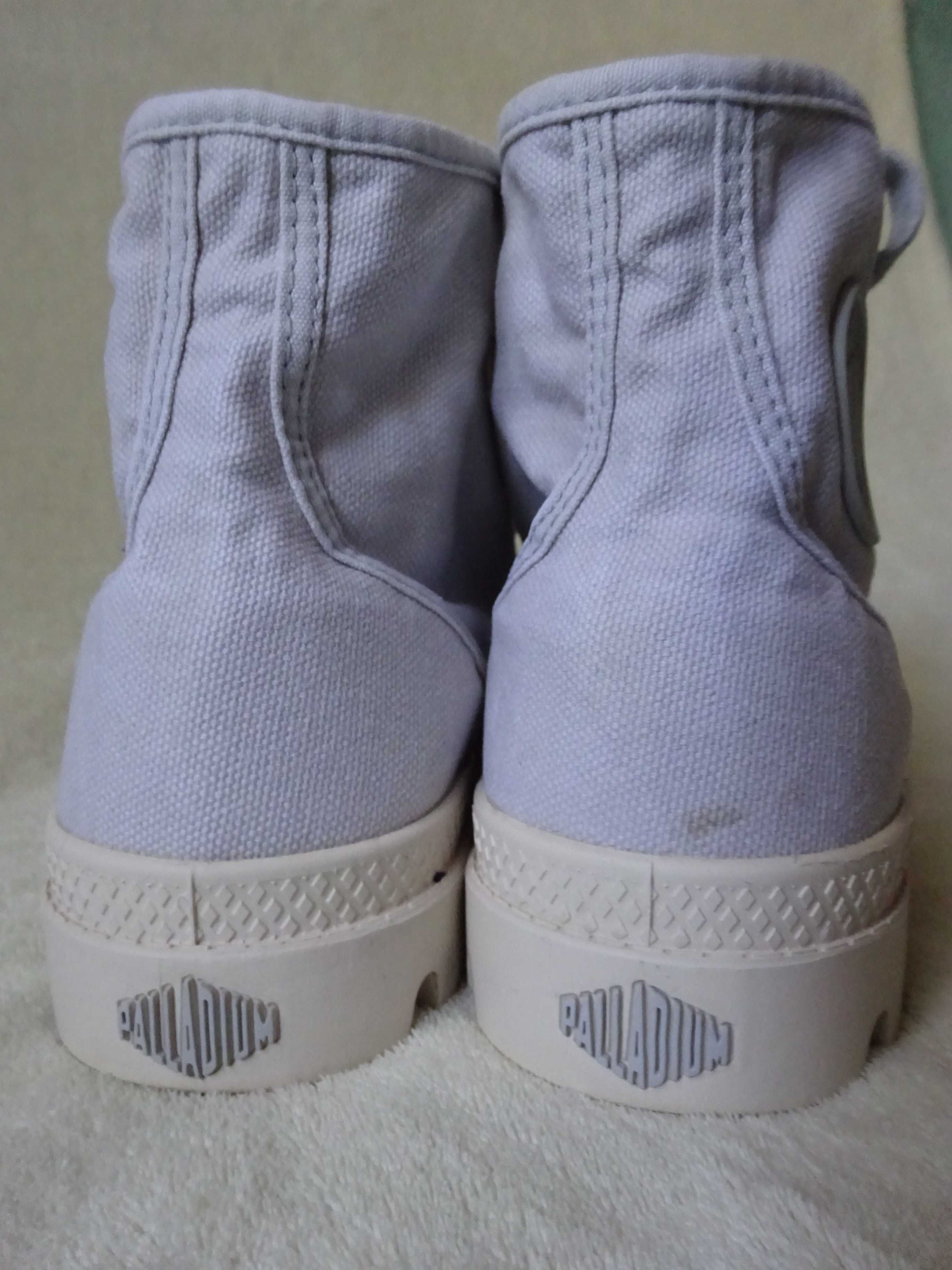 szare buty r. 38 ale wypadają na 37        Palladium