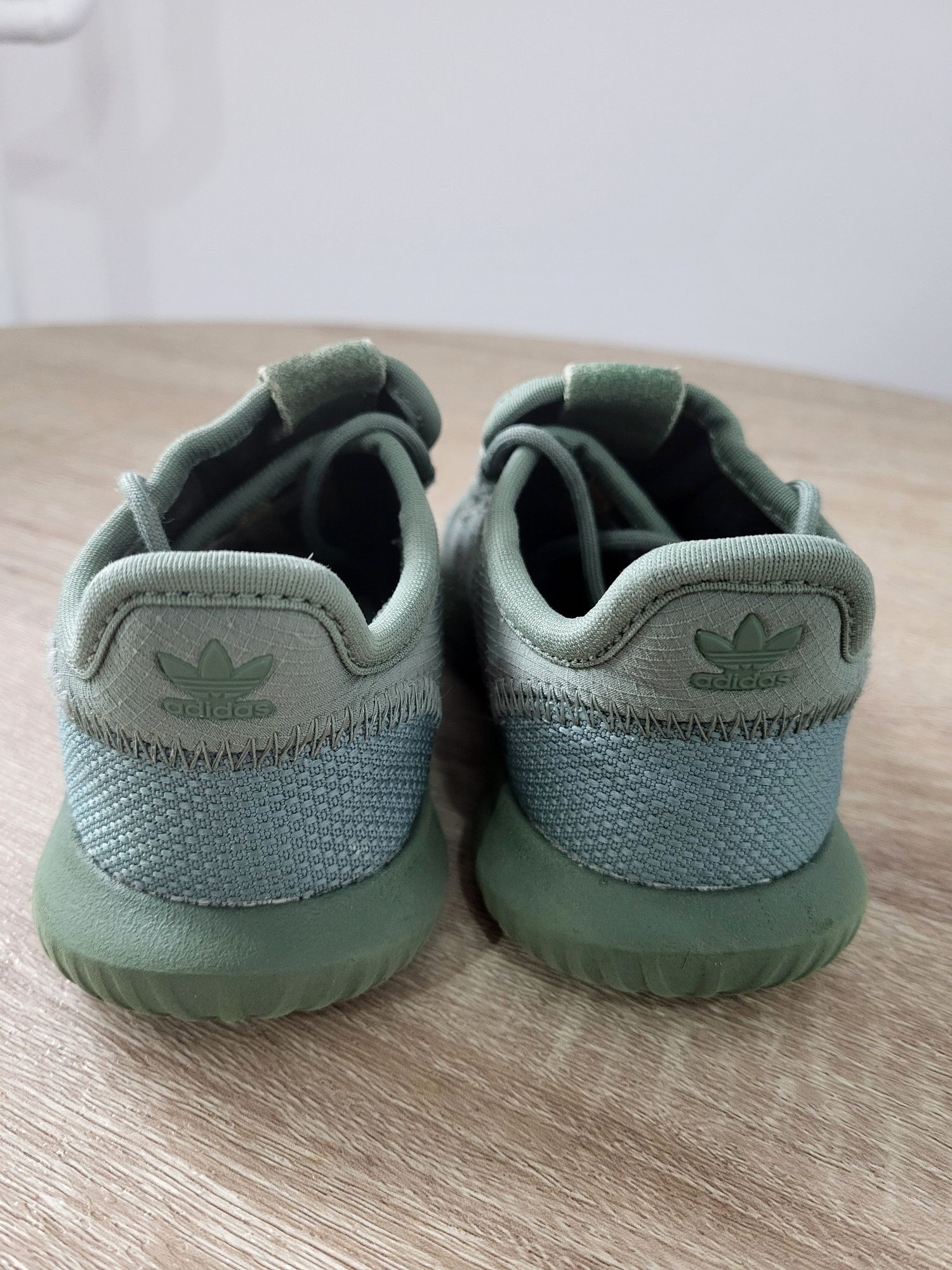 Buty adidasy dla chłopca zielone khaki Adidas oryginalne r 26