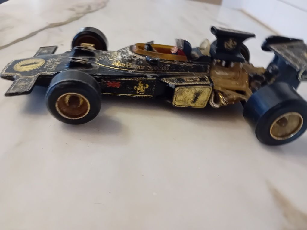 Miniatura Lótus F1 John Player Special