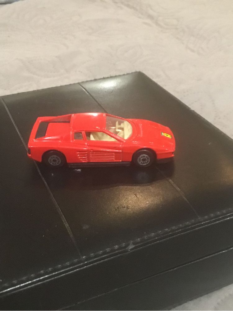 Ferrari Testarossa в масштабе 1/43