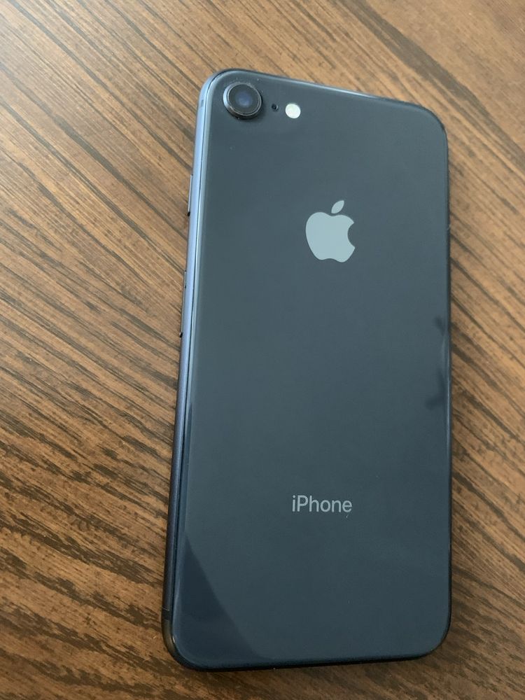 Apple Iphone 8 Black 64 GB