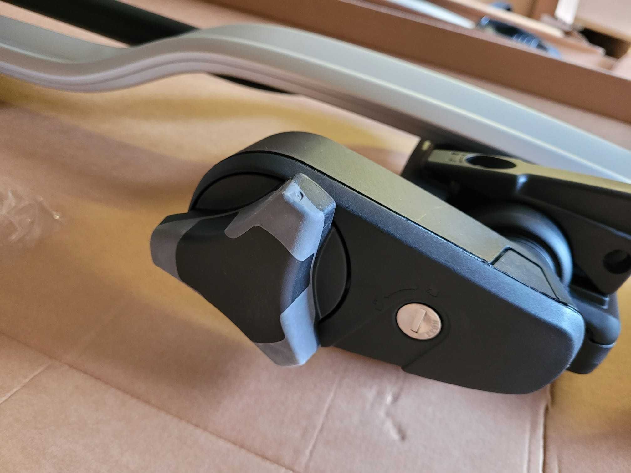 NOWE Thule ProRide 598 - uchwyt na rower - cztery sztuki