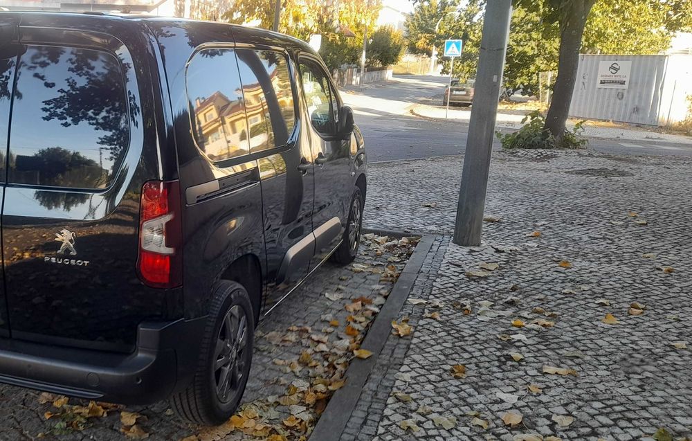 Peugeot Partner 130cv automatica