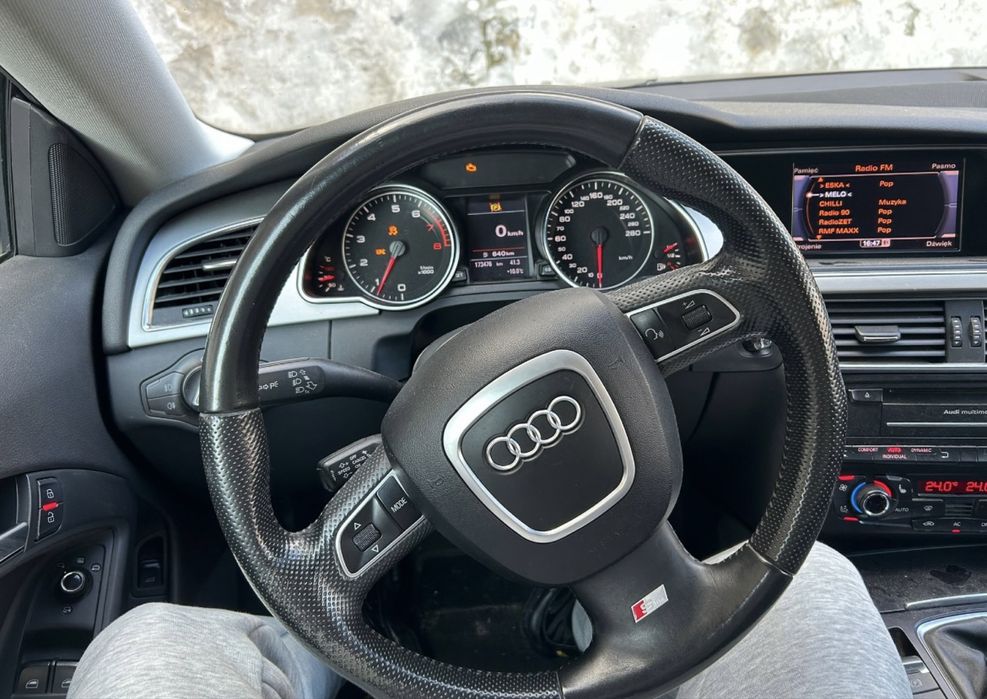 Audi a5 coupe