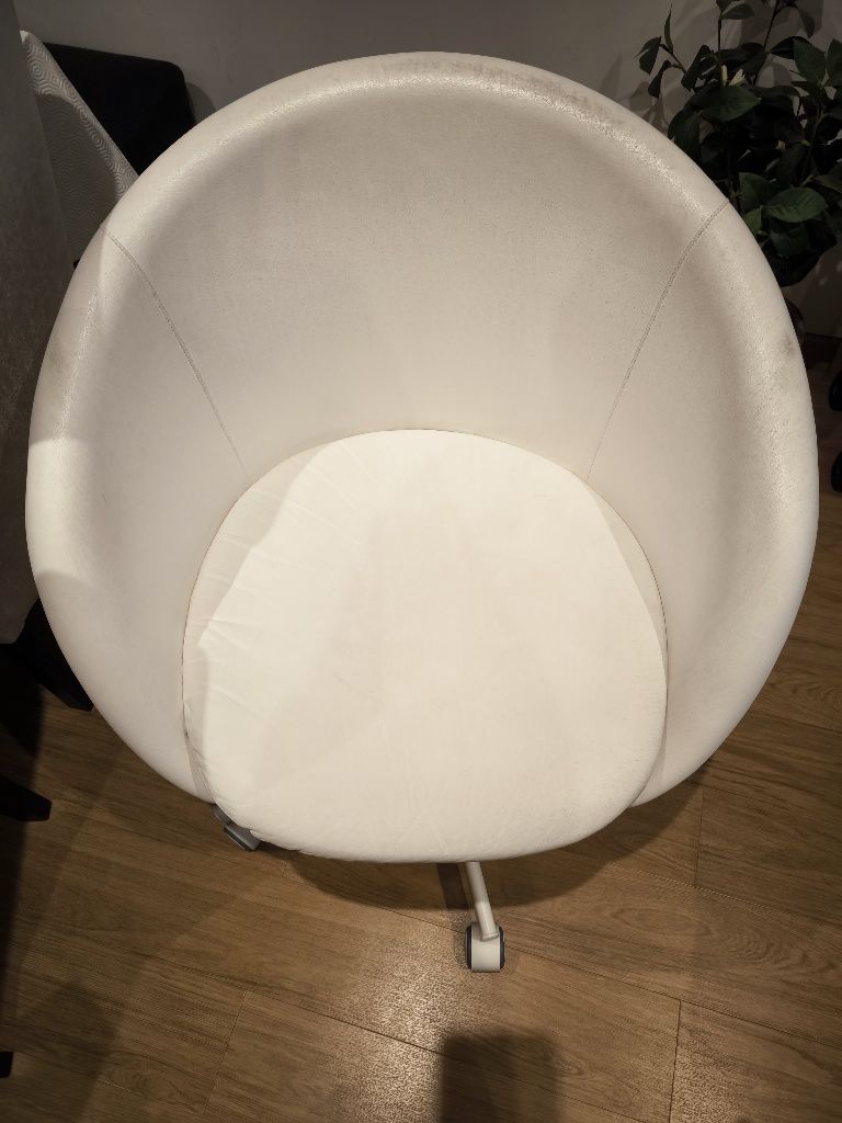 Cadeira IKEA SKRUVSTA
Cadeira p/escritório, Ysane branco