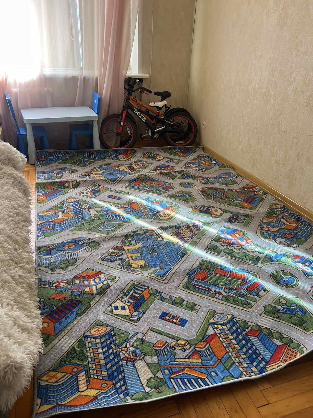 Детский ковёр (с дорогами и городом)