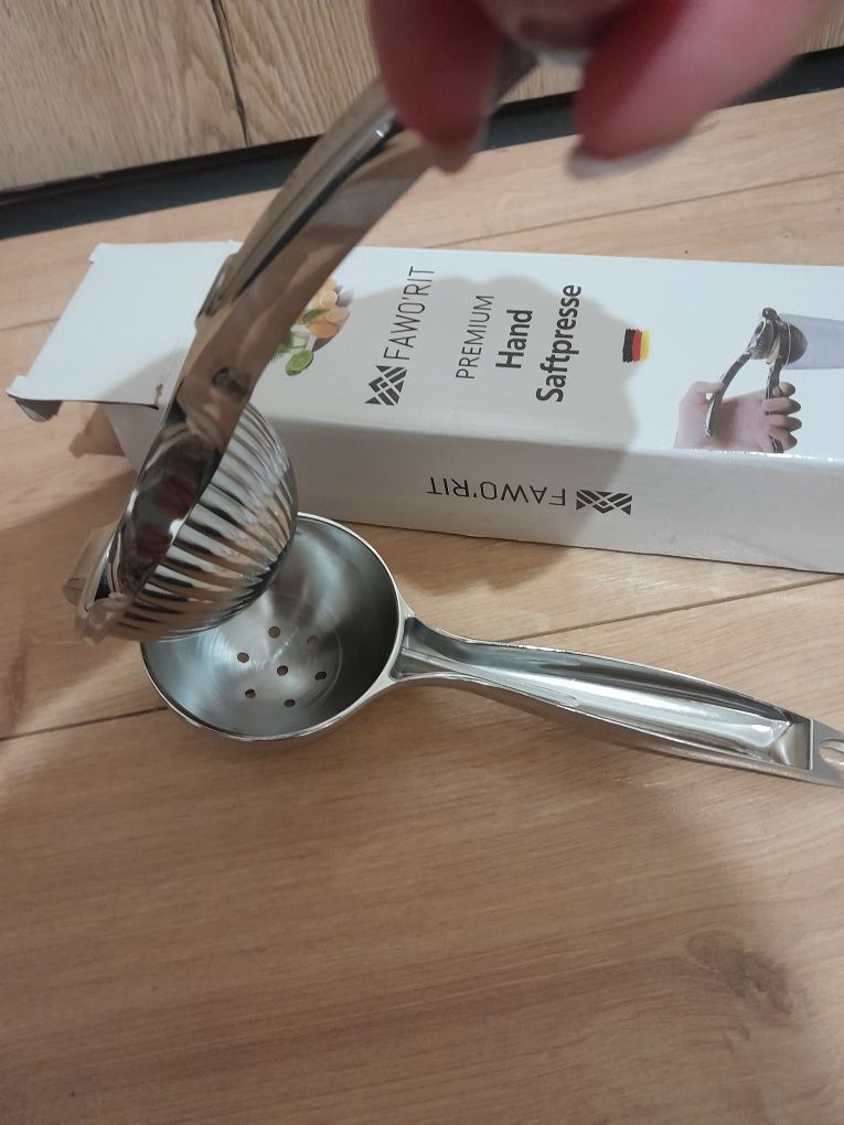Wyciskarka ręczna do cytrusów