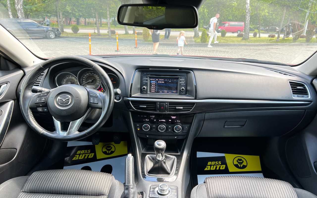 Mazda 6 2012 року
