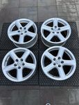 Оригінальні диски Toyota avensis corolla Camry Lexus r17 5.114,3