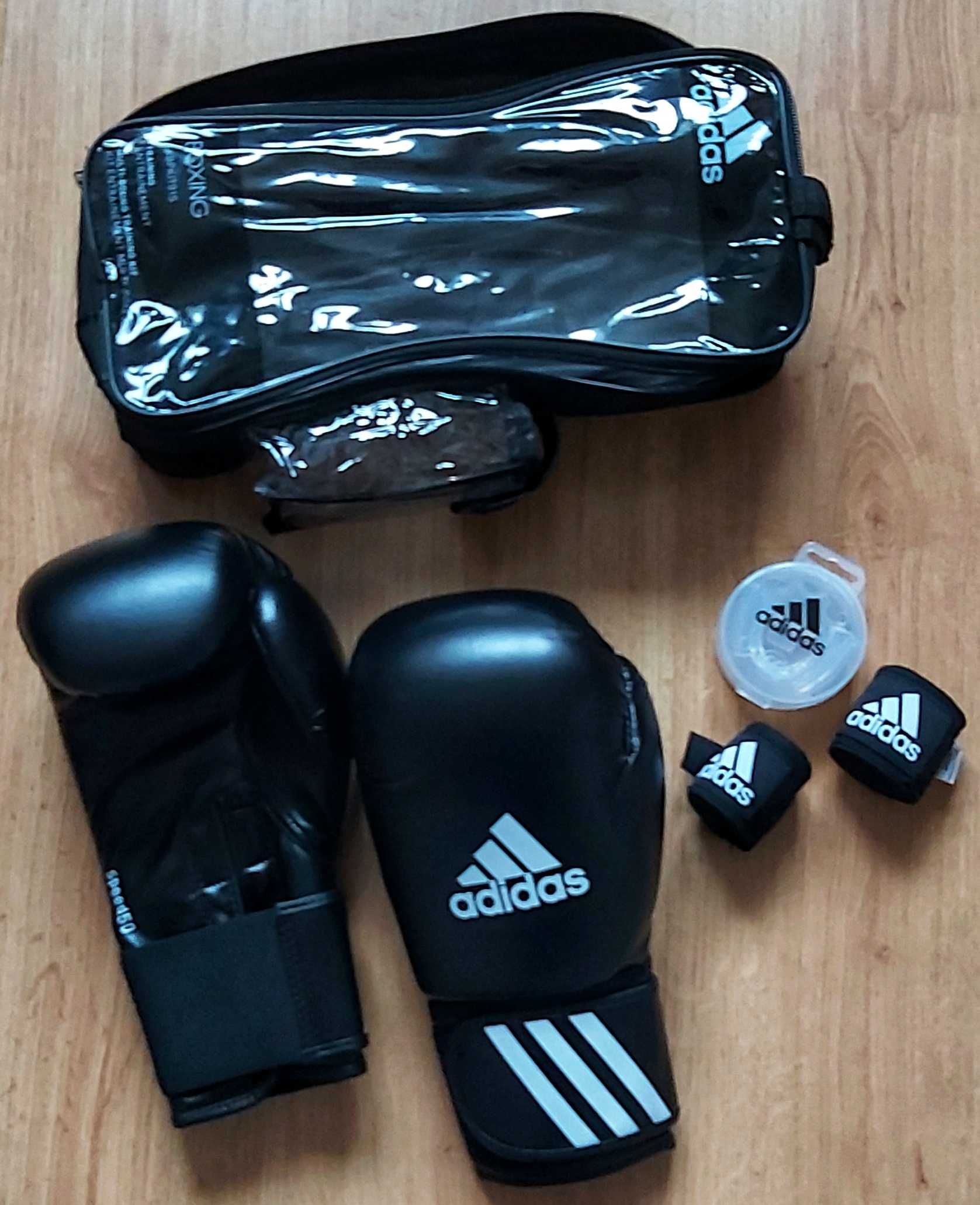 Zestaw bokserski Adidas; rękawice, taśmy, ochraniacz na żeby