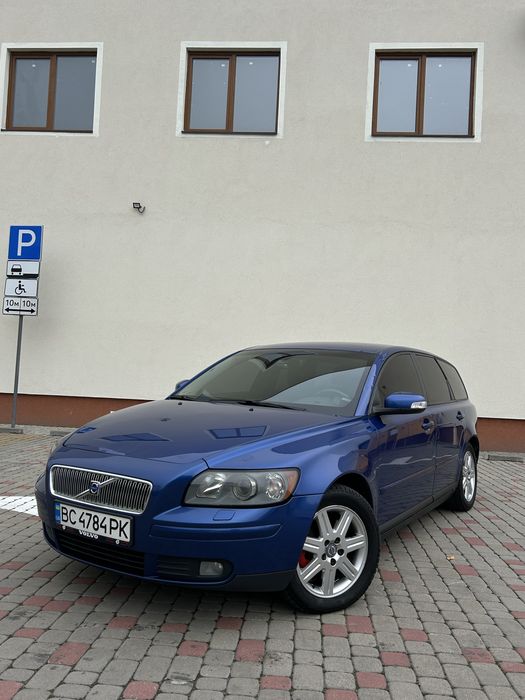 Volvo v50 (вольво в50) 2.0 2007