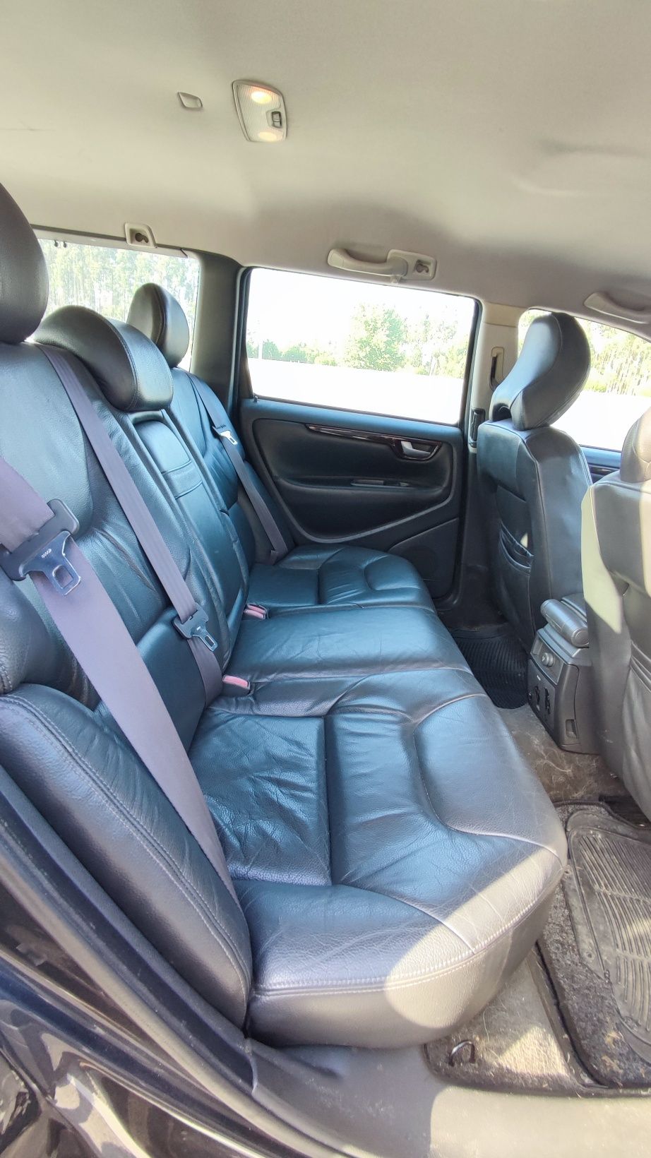 Volvo V70 T5 - 250cvs
