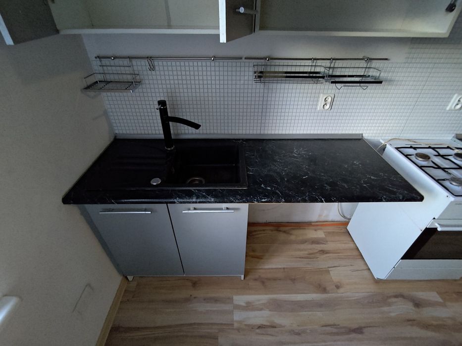 Meble kuchenne + kuchenka gazowa