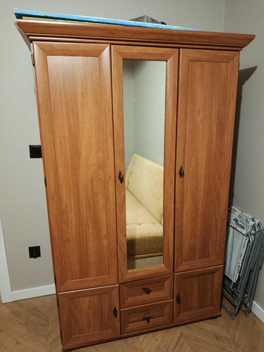 Zestaw Łóżko komoda szafa