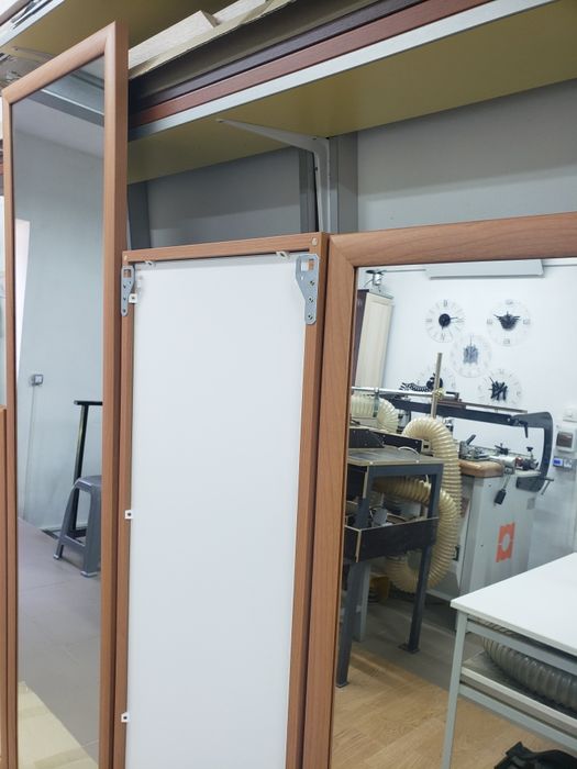 Дзеркало настінне. Дзеркало підвісне.  Дзеркало на стіну